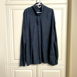 EUC HAGGAR MEN’S XXL BLUE SWEATER WITH A STAND UP COLLAR WITH 3 BUTTONS